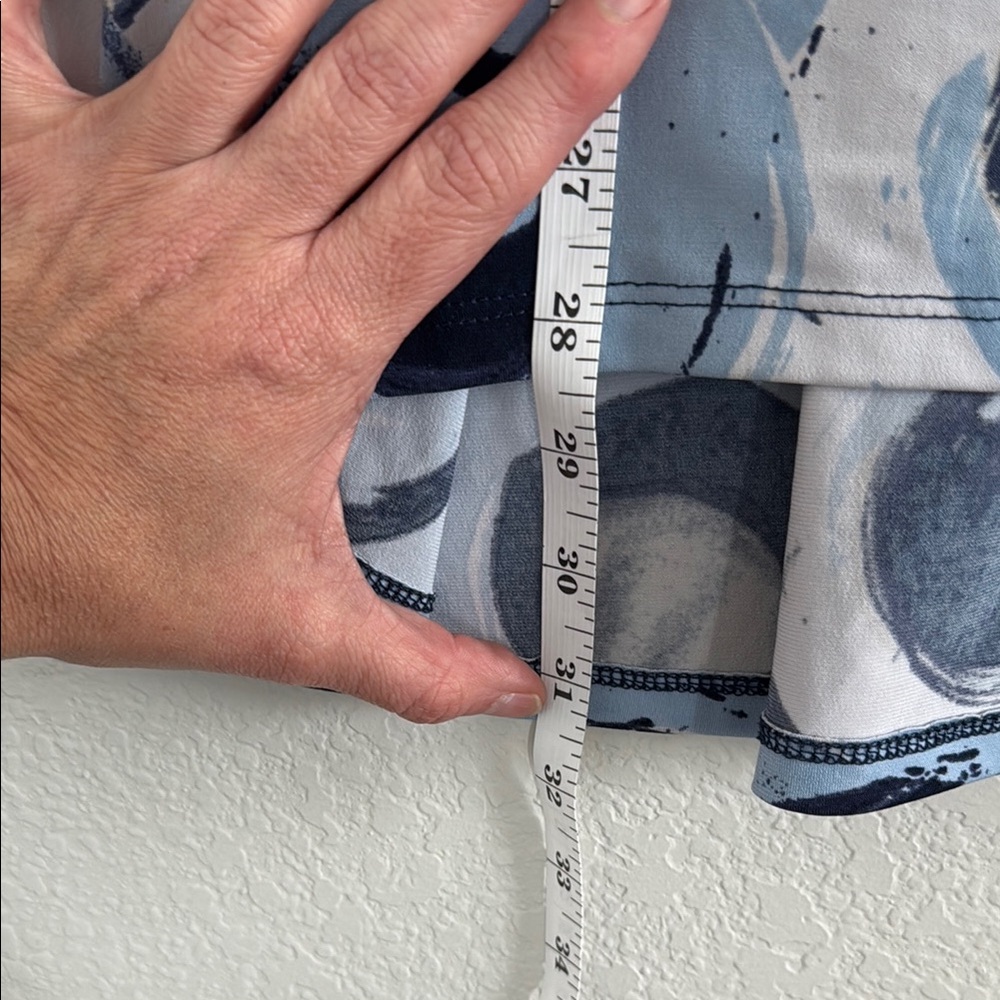 Size 2X Apt. 9 Sleeveless Circle-Print Tank Top in Blue - Picture 5 of 6